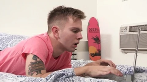 Family Dick: Homework Distracted by Daddy