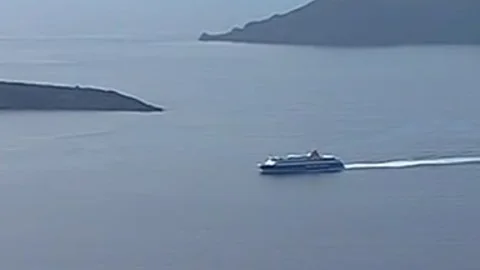 Santorini heatwave - Scene 4