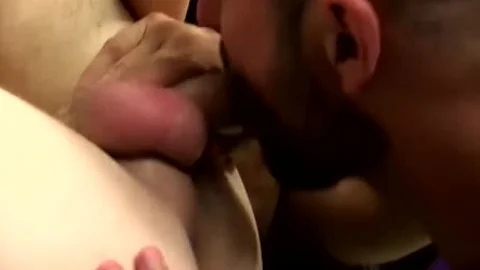 David Chase Prepares Hunters booty For A 10-Pounder With His Tongue