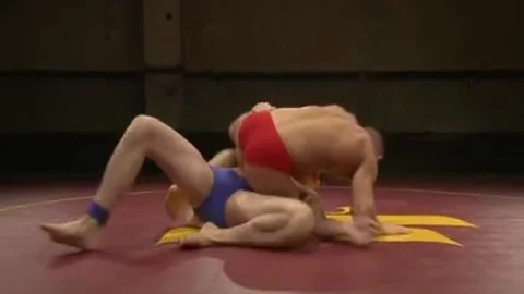 Steve Sterling And Dayton O'connor Wrestle before hammering