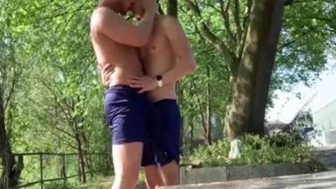 Andro Maas & Oliver Wood