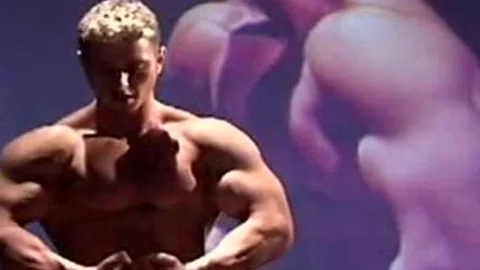 WORShowdyP ThowdyS hawt nasty BODYBUILDER