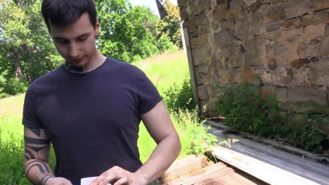 Czech Hunter: Stiff Boner on Muscular Jock