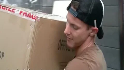 Moist Arab Bonks Delivery teen In Sling
