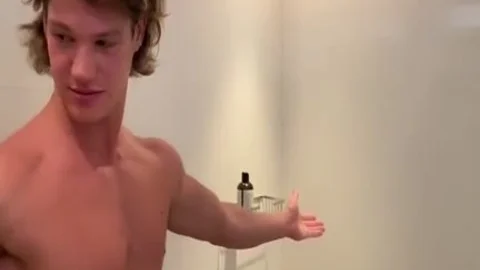 Jerome Exupery In Shower To Bedroom