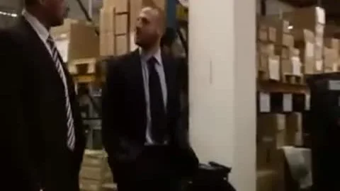 Warehouse?or Aprivate homosexual Sex Club !