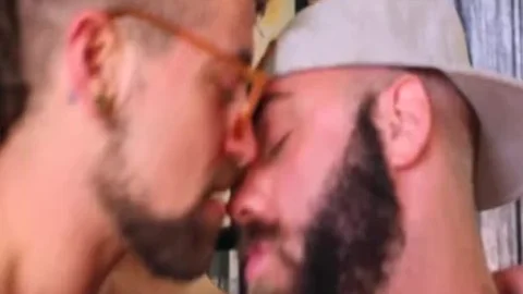 Jay Austin And Teddy Bear Flip poke For Starrfucker & Jeremy Lucido