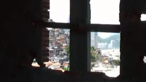 Marcelo Mastro Sendo Passivo â€“ Favela