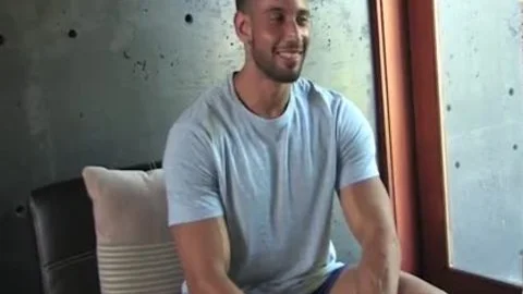 Masculine Bodybuilder Marc Kaiser bonks Jason