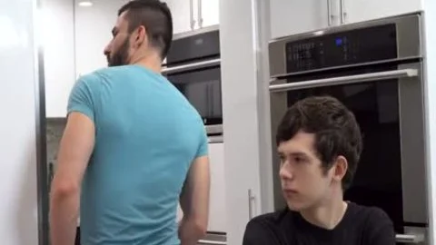 mama told I'm In Charge - Scott Demarco And Dakota Lovell