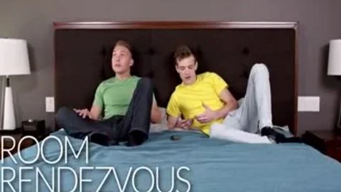 NDB-Scott Finn-Elye dark-Room Rendezvous