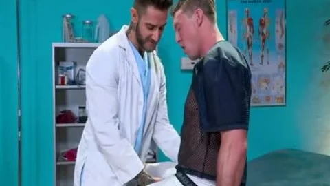 penis Doc ? Dean Monroe & Pierce Paris