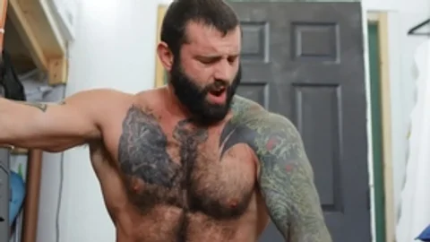 BROMO.com: Burglar Bo Sinn bareback doggy fucks