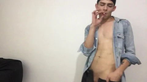 BarebackLatinoz: Stiff latino Paul need stroking