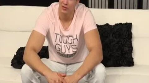 Tomas Fuk Tugging rod