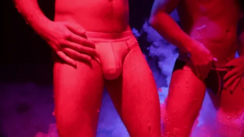 Men: Thick Throats for Deep Dicks