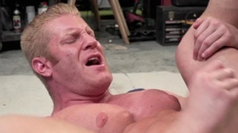FalconStudios: Hard ramming amongst bodybuilder Nate Stetson