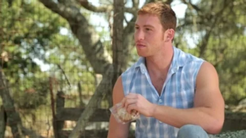 Next Door Buddies: Jaw-dropping Jocks Find Paradise