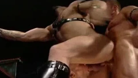 Tober Brandt, Tyler Saint, Adam Faust & Rick Van Sant: banging & Fisting