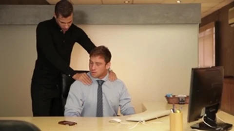 Men: Slow Kissing Leads to Wild Pounding Fun